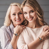 Dacida Long Distance Touch Bracelets for Couples, Vibration & Light up for Love Couples Bracelets | Long Distance Relationship Gifts for Girlfriend Bluetooth Pairing Jewelry
